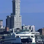 Staypineapple, Watertown Hotel, University District Seattle 